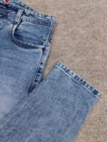Men Slim Mid Rise  Jeans - Image 8